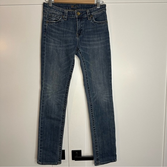 🎆 Kut from the Kloth mid rise slim straight skinny jeans medium wash 2 designer - Picture 1 of 9